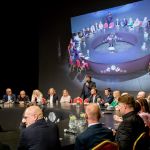 Na scenie Teatru Śląskiego zorganizowano pierwszą odsłonę Śląskiego Stołu - galeria