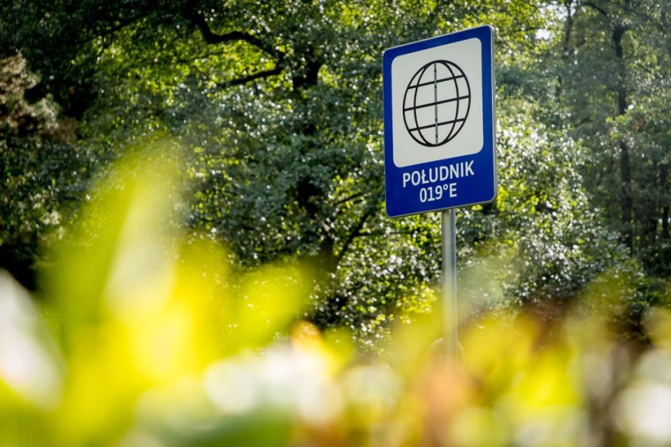 Bebok Geodezjusz wyznaczył Południk 19°E - galeria