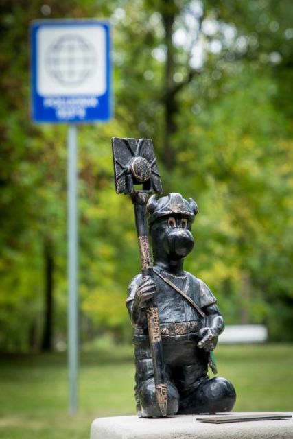 Bebok Geodezjusz wyznaczył Południk 19°E - galeria