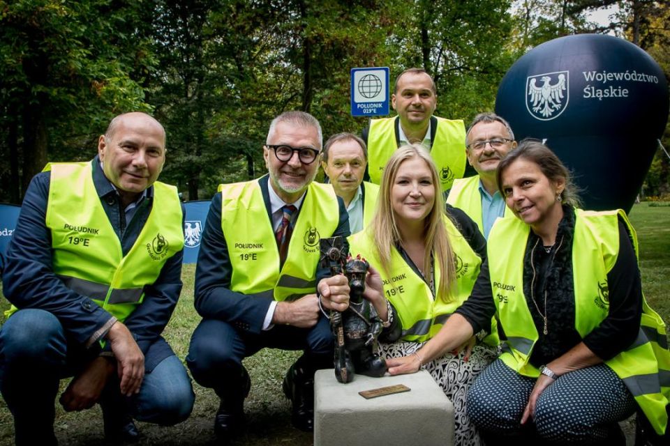 Bebok Geodezjusz wyznaczył Południk 19°E - galeria