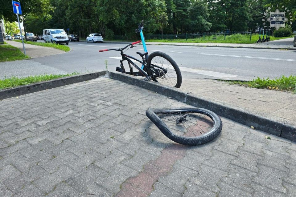 Niebezpieczne zdarzenie w Żorach. 12-latek wjechał pod koła ciężarówki - galeria
