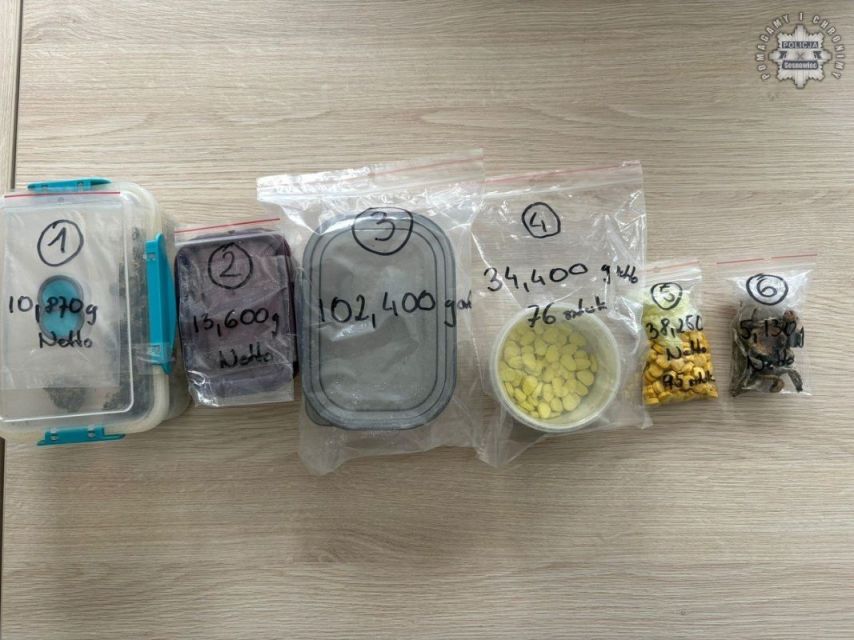 Kryminalni w Sosnowcu zabezpieczyli narkotyki. Zatrzymany 45-latek - galeria