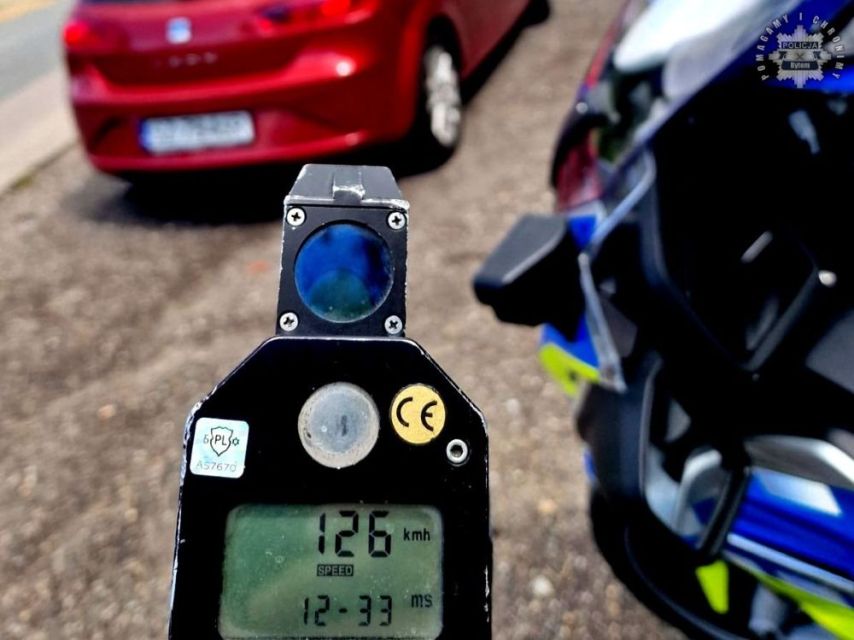 Pędził 126 km/h w zabudowanym. 22-latek stracił prawo jazdy! - galeria