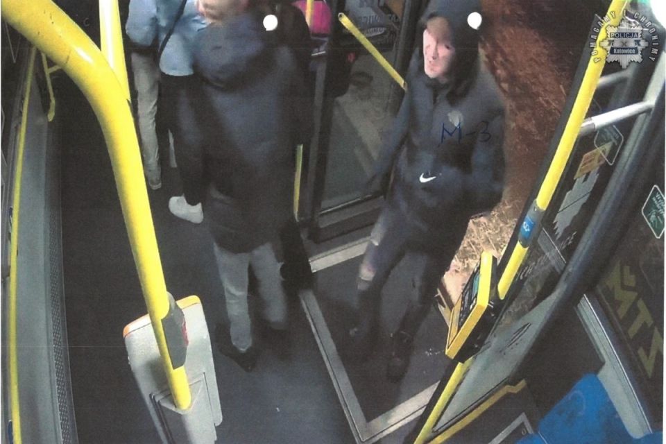 Brutalne pobicie na rynku w Katowicach. Policja publikuje zdjęcia sprawców! - galeria