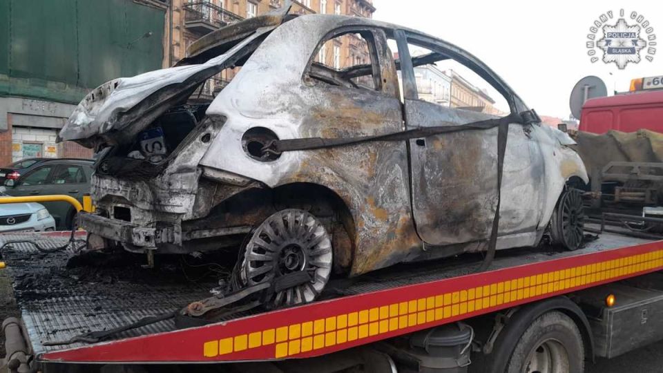 Policyjny pościg za 14-latkiem zakończony wypadkiem - galeria