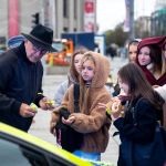 Bezpieczni na drodze: Grzegorz Poloczek wspiera akcję 'Świeć Przykładem' w Katowicach - galeria