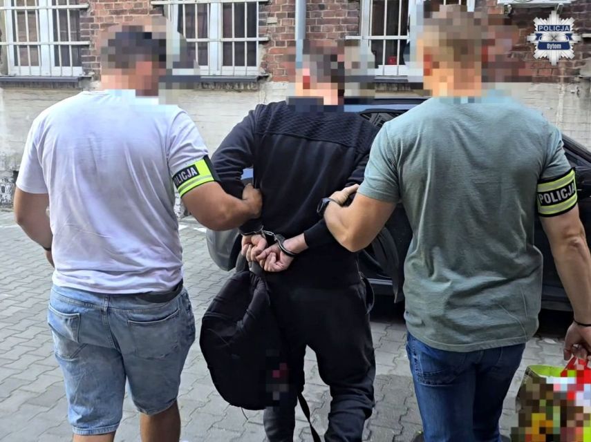 38-latek poszukiwany listem gończym zatrzymany w Zabrzu - galeria