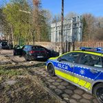 Pościg na autostradzie A1. Ucieczka przed policją zakończona kolizją. - galeria