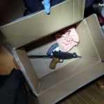 Narkotyki, broń i aresztowania – spektakularna akcja policji przeciw pseudokibicom! [FOTO] - galeria