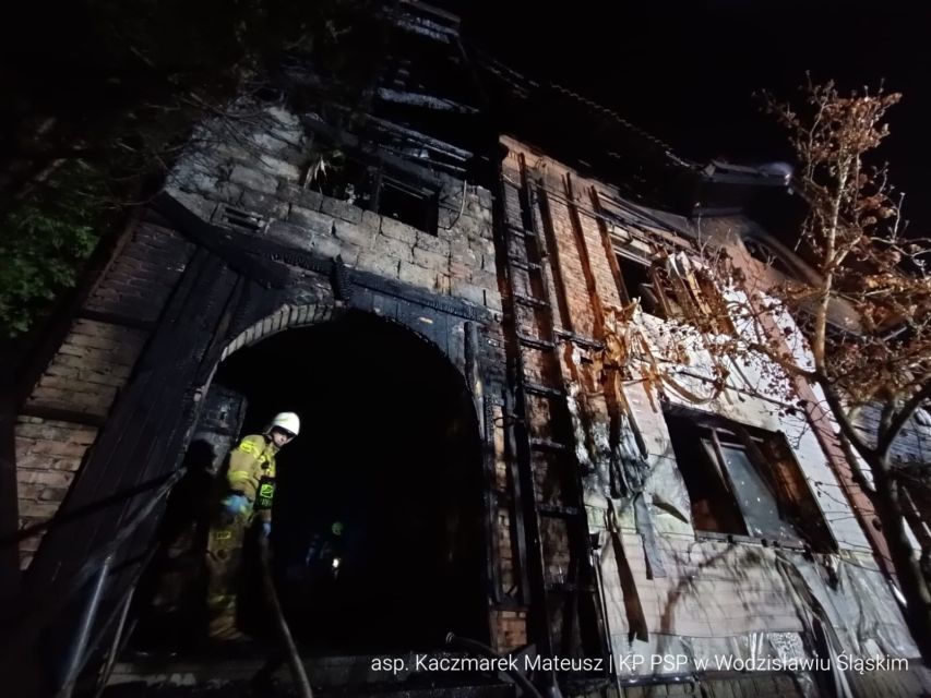 Tragiczny pożar w Pszowie. Nie żyje pięć osób - galeria