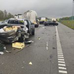 Mokre drogi, mgły i szybki zmrok. Trudny czas dla kierowców na Śląsku - galeria