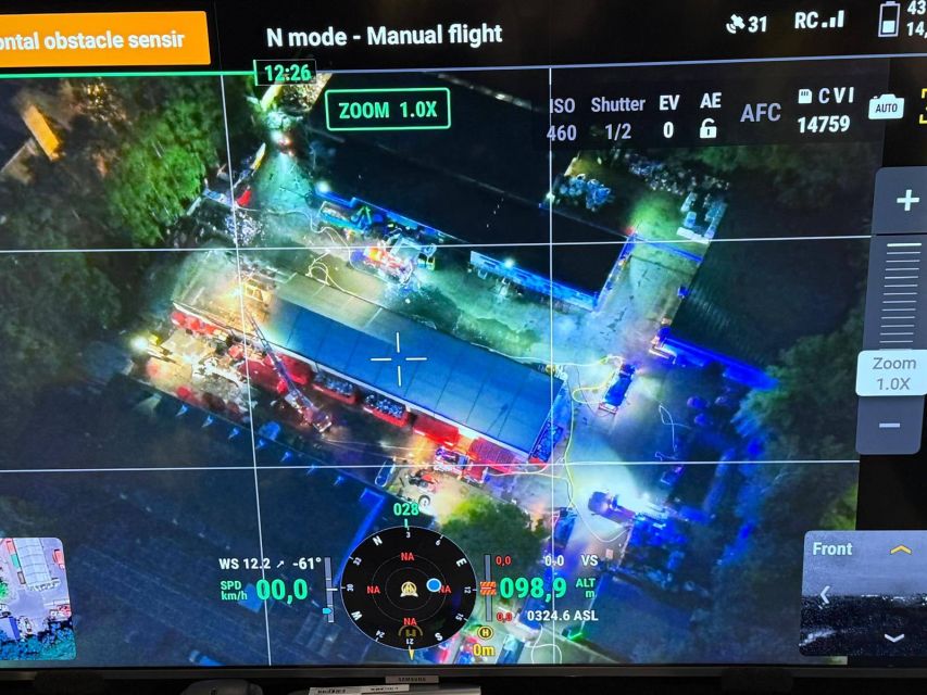 Pożar hali z elektroodpadami w Gliwicach. 69 strażaków walczyło z ogniem [FOTO] - galeria