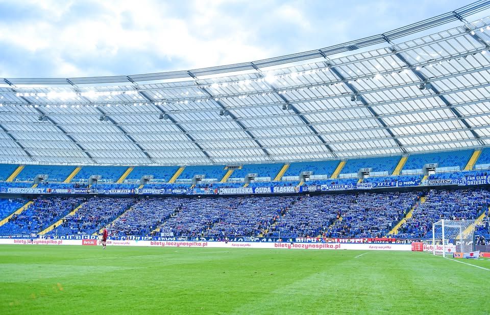 16. kolejki Betclic 1 Ligi: Ruch Chorzów - Miedź Legnica - galeria