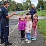 „Jesteś kierowcą na medal” – dzieci i policjanci przypomnieli o bezpieczeństwie - galeria