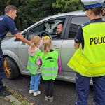 „Jesteś kierowcą na medal” – dzieci i policjanci przypomnieli o bezpieczeństwie - galeria