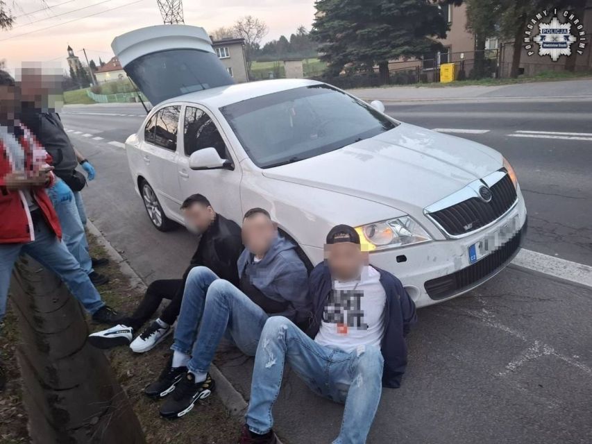 Kradzież z włamaniem i narkotyki – zatrzymanie obywateli Czech w Wodzisławiu - galeria