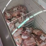 Koronawirus wywołuje coraz większą panikę. Klienci szturmują sklepy. Rząd uspokaja - galeria