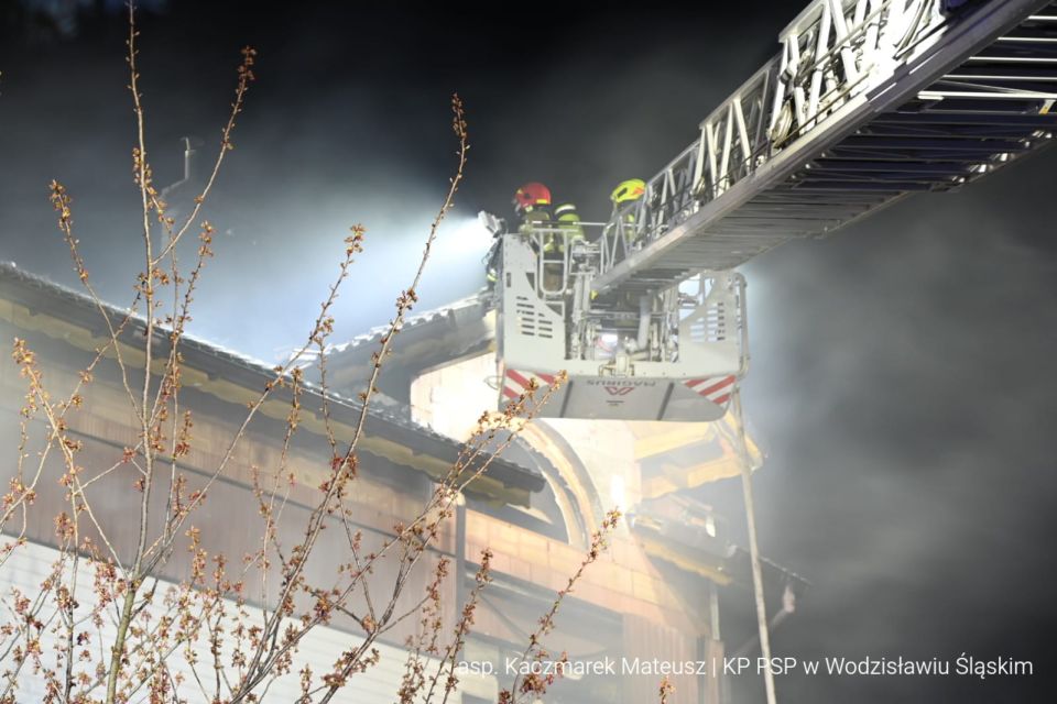 Tragiczny pożar w Pszowie. Nie żyje pięć osób - galeria