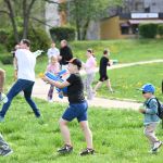 Śmigus-Dyngus w Chorzowie jak za dawnych lat! Wodne bitwy przyciągnęły tłumy - galeria