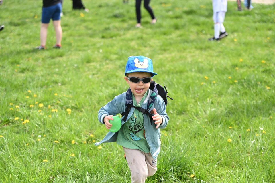 Śmigus-Dyngus w Chorzowie jak za dawnych lat! Wodne bitwy przyciągnęły tłumy - galeria