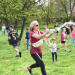 Śmigus-Dyngus w Chorzowie jak za dawnych lat! Wodne bitwy przyciągnęły tłumy - galeria