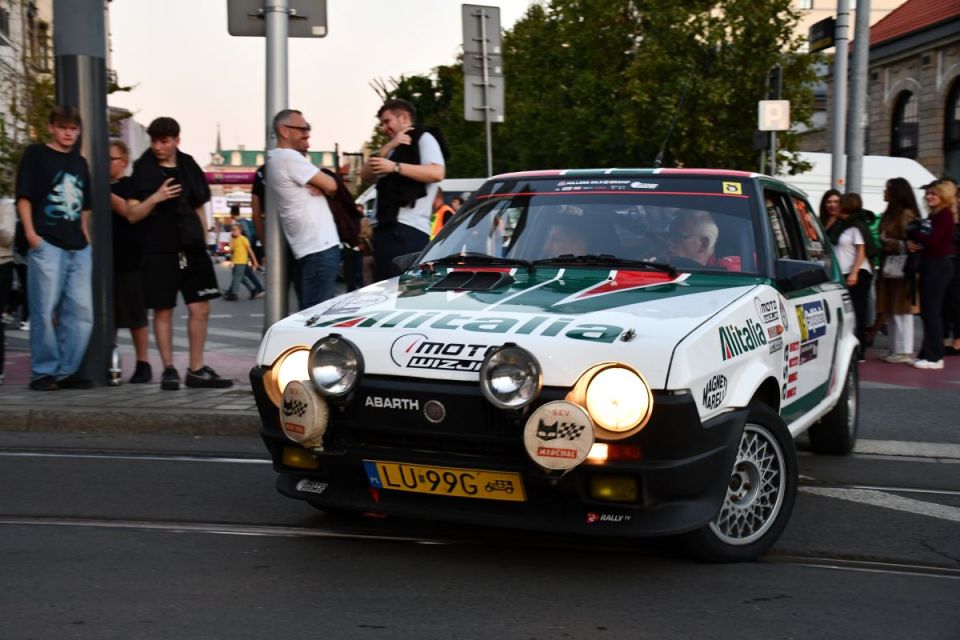 W sercu Katowic wystartowała kolejna edycja Rajdu Śląska! - galeria