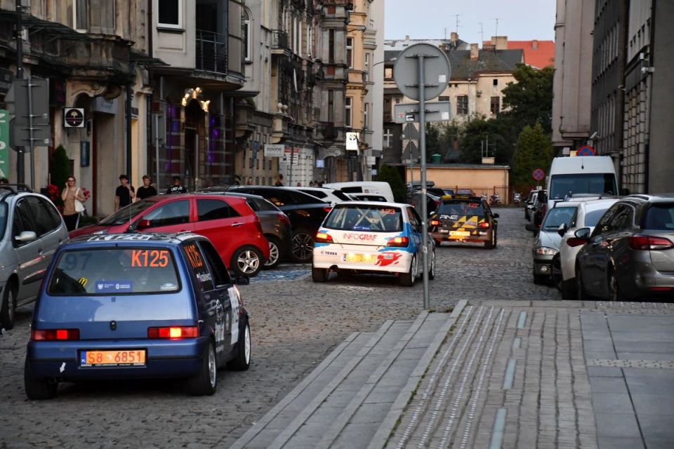 W sercu Katowic wystartowała kolejna edycja Rajdu Śląska! - galeria