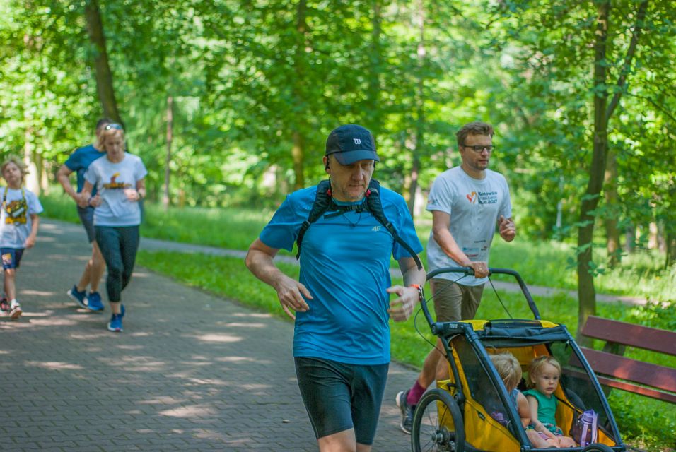 Kolejny Park Run Katowice za nami. Uczcili nadchodzący Dzień Ojca [FOTORELACJA] - galeria