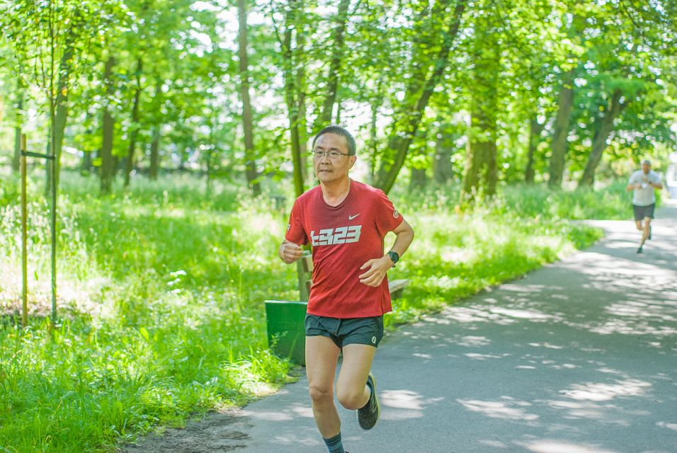 Kolejny Park Run Katowice za nami. Uczcili nadchodzący Dzień Ojca [FOTORELACJA] - galeria