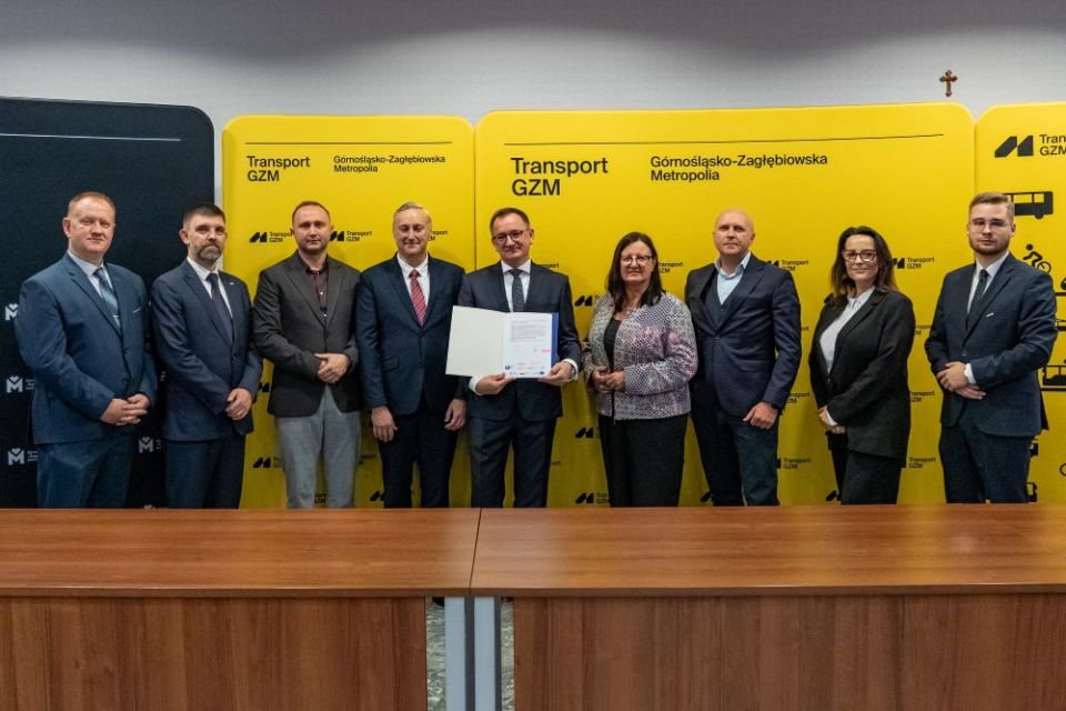 Setki milionów złotych i nowe autobusy. GZM inwestuje w 42 nowoczesne pojazdy elektryczne - galeria