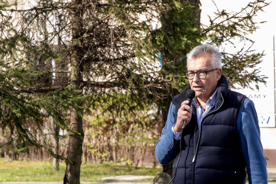 Przy Katowickim Centrum Onkologii powstał EKO-Parking - galeria