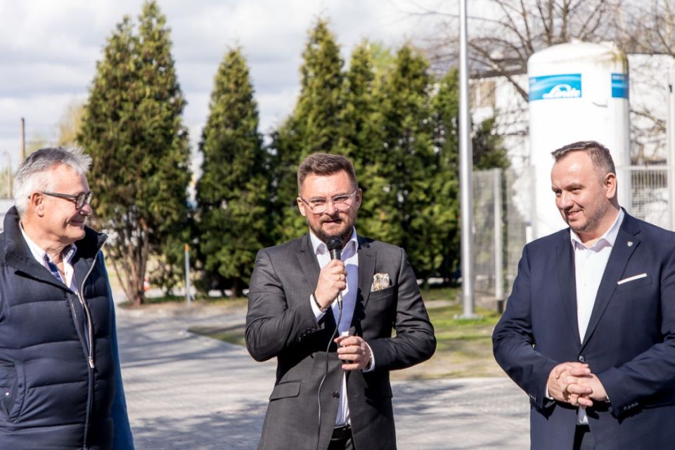 Przy Katowickim Centrum Onkologii powstał EKO-Parking - galeria