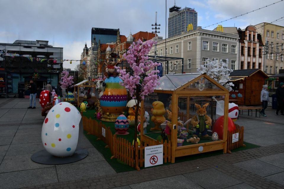 Wielkanocny klimat w sercu województwa - Jarmark Wielkanocny 2025 w Katowicach! - galeria