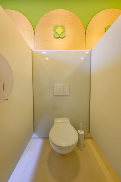 Akcja Tron: Przedszkole w Ożarowicach zmienia swoje toalety dzięki dzieciom! - galeria