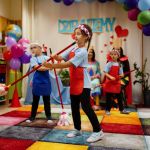 Akcja Tron: Przedszkole w Ożarowicach zmienia swoje toalety dzięki dzieciom! - galeria