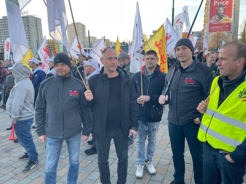Protest na Śląsku: Przemysł, miejsca pracy i sprzeciw wobec Zielonego Ładu - galeria
