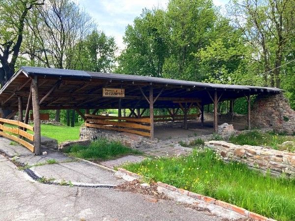 Zamek Rudzki i dom Karola Goduli: Odpoczynek na łonie natury z historią w tle - galeria